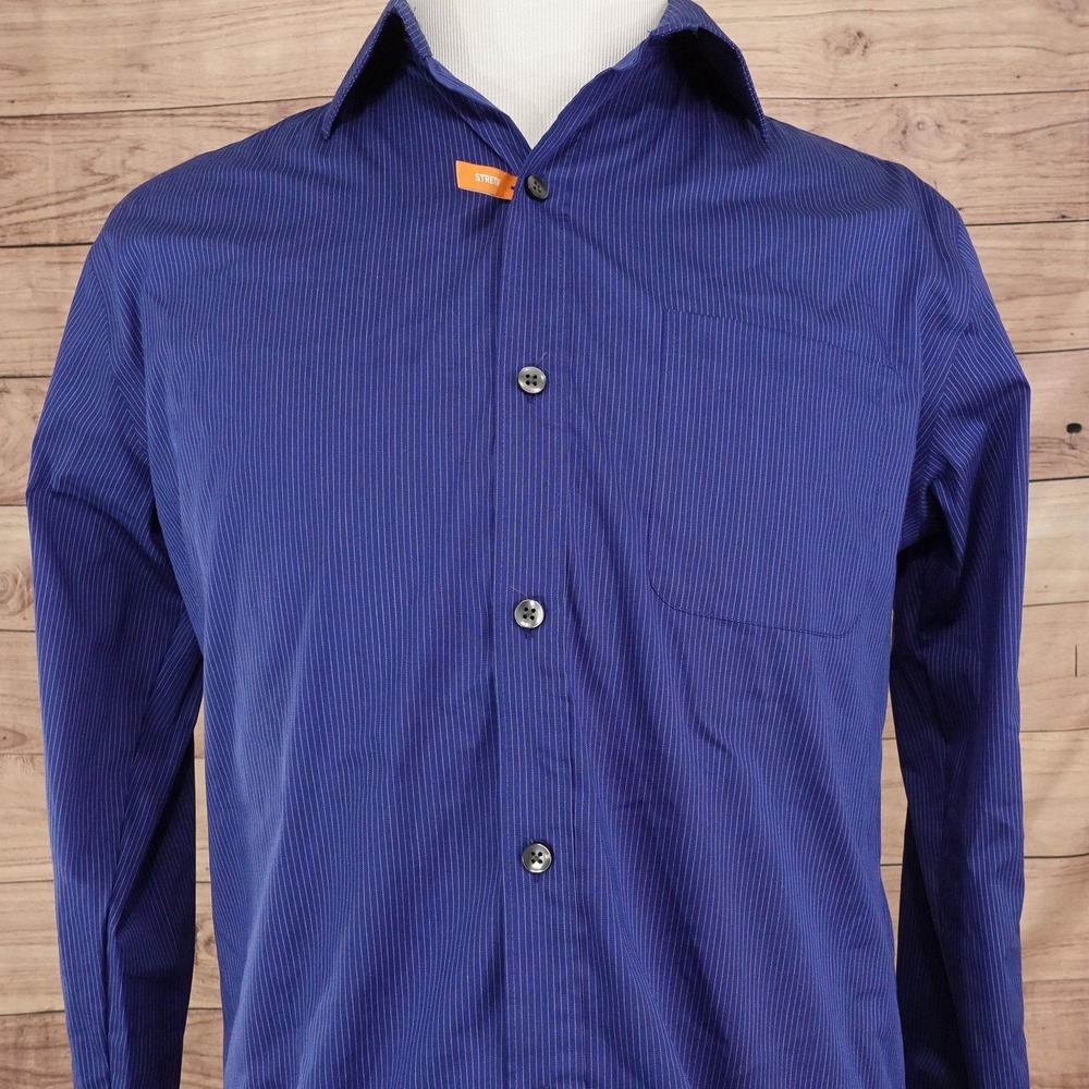 Van Heusen Shirt Mens S Blue Stripe Long Sleeve Button-Up Stretch Traveler